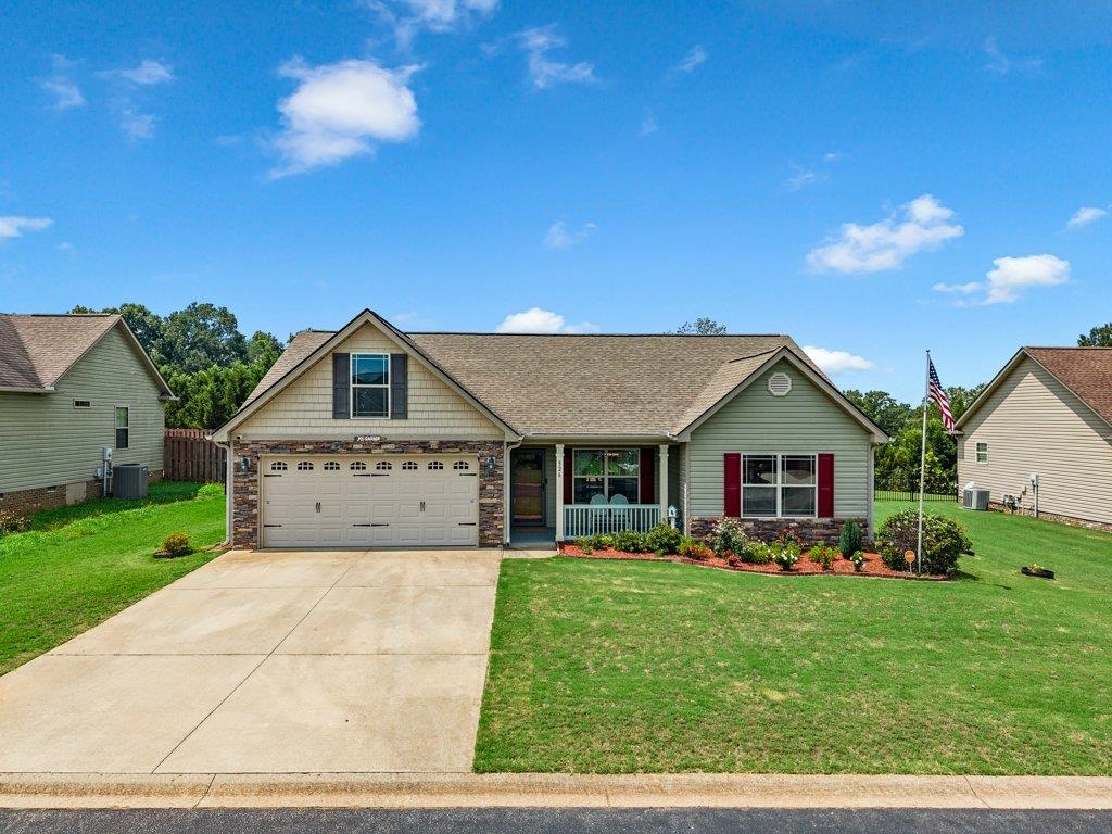 326 Gleaner Dr Drive