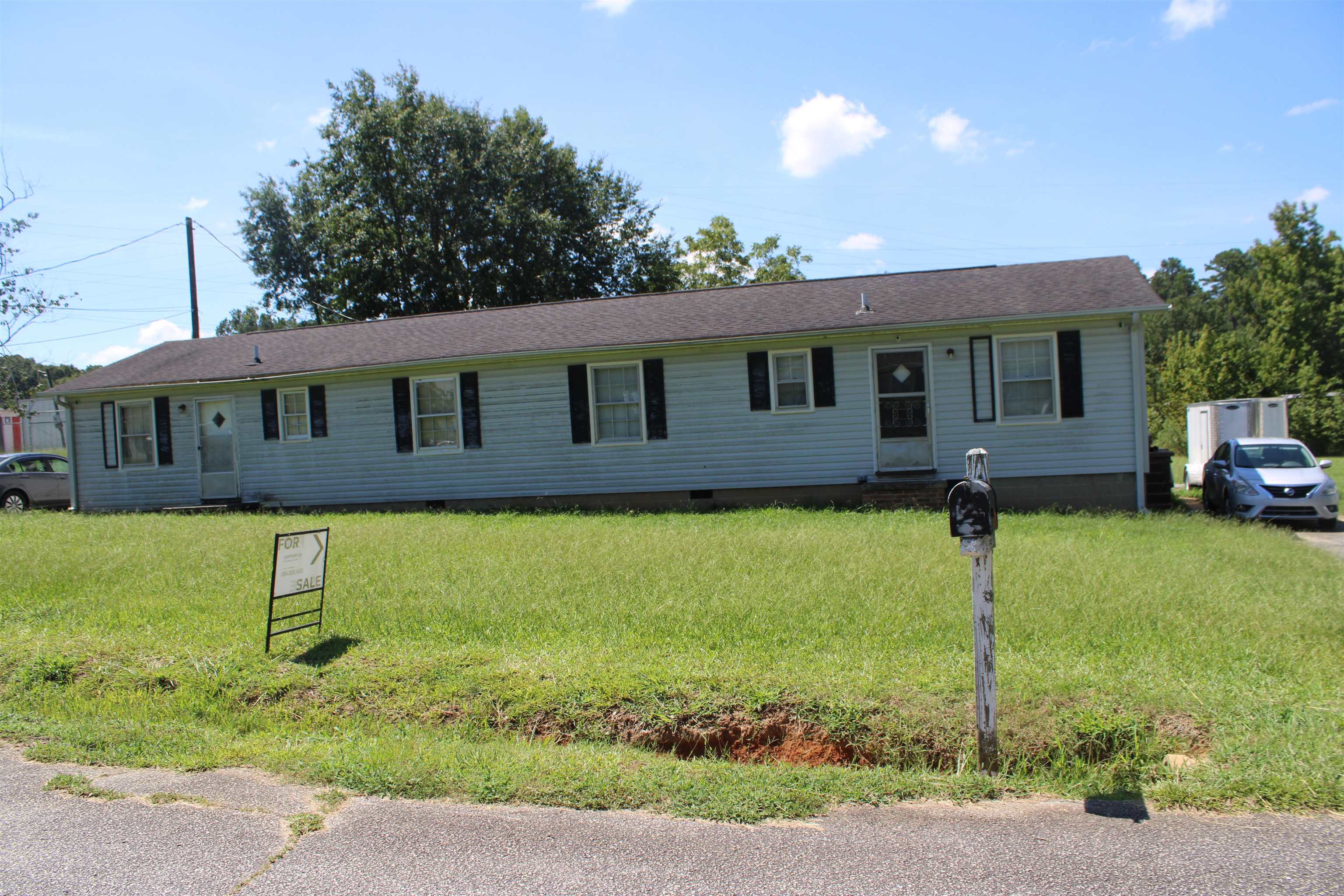 621 Freddie Drive