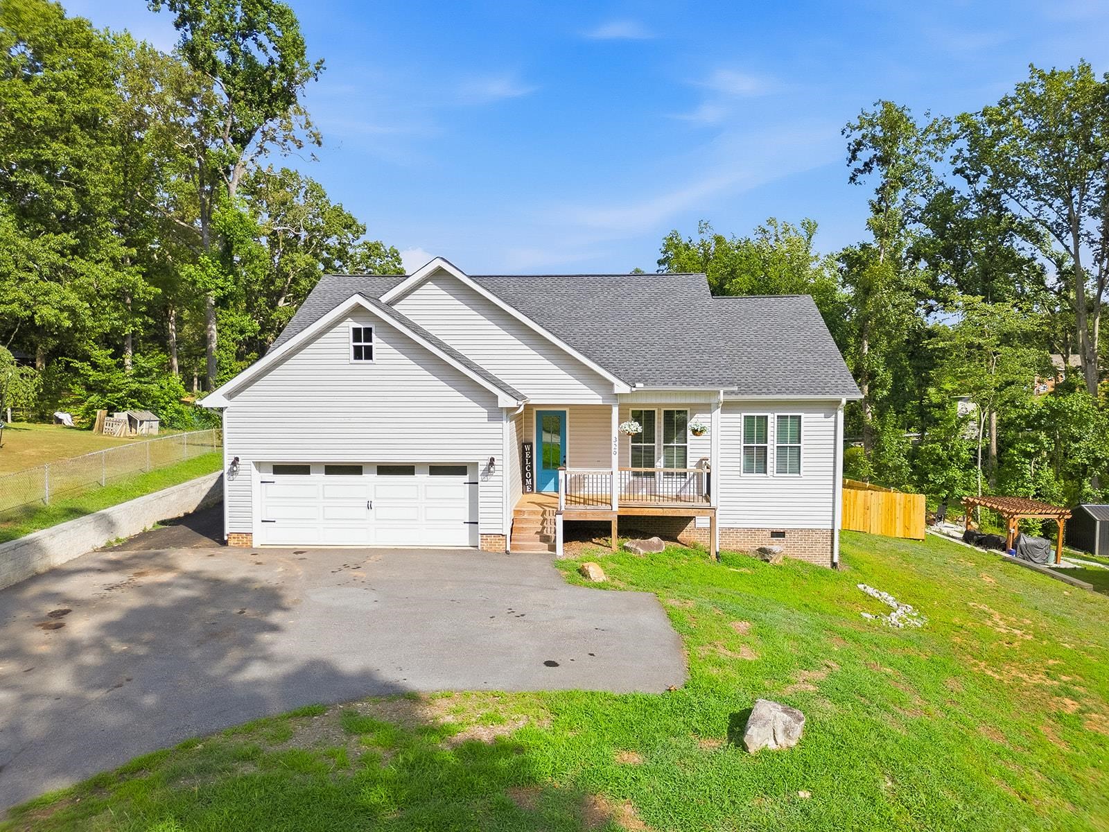 329 Woodley Road