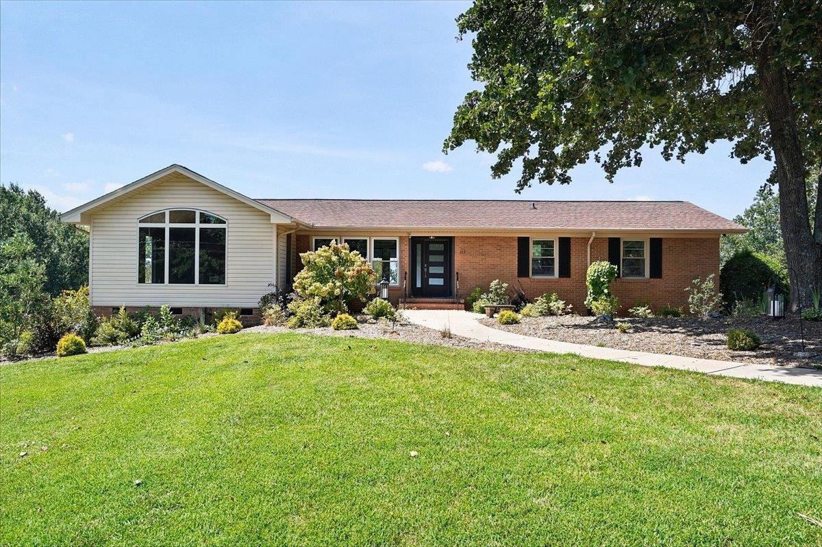 219 Fairview Drive