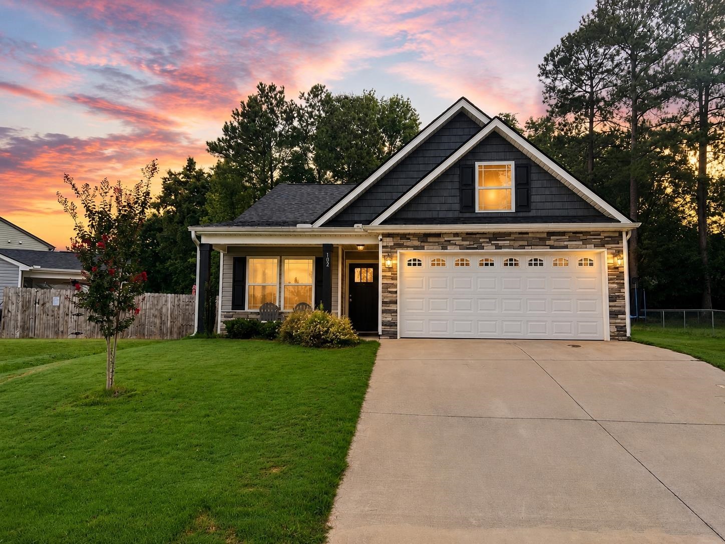 102 Manning Farmer Ln