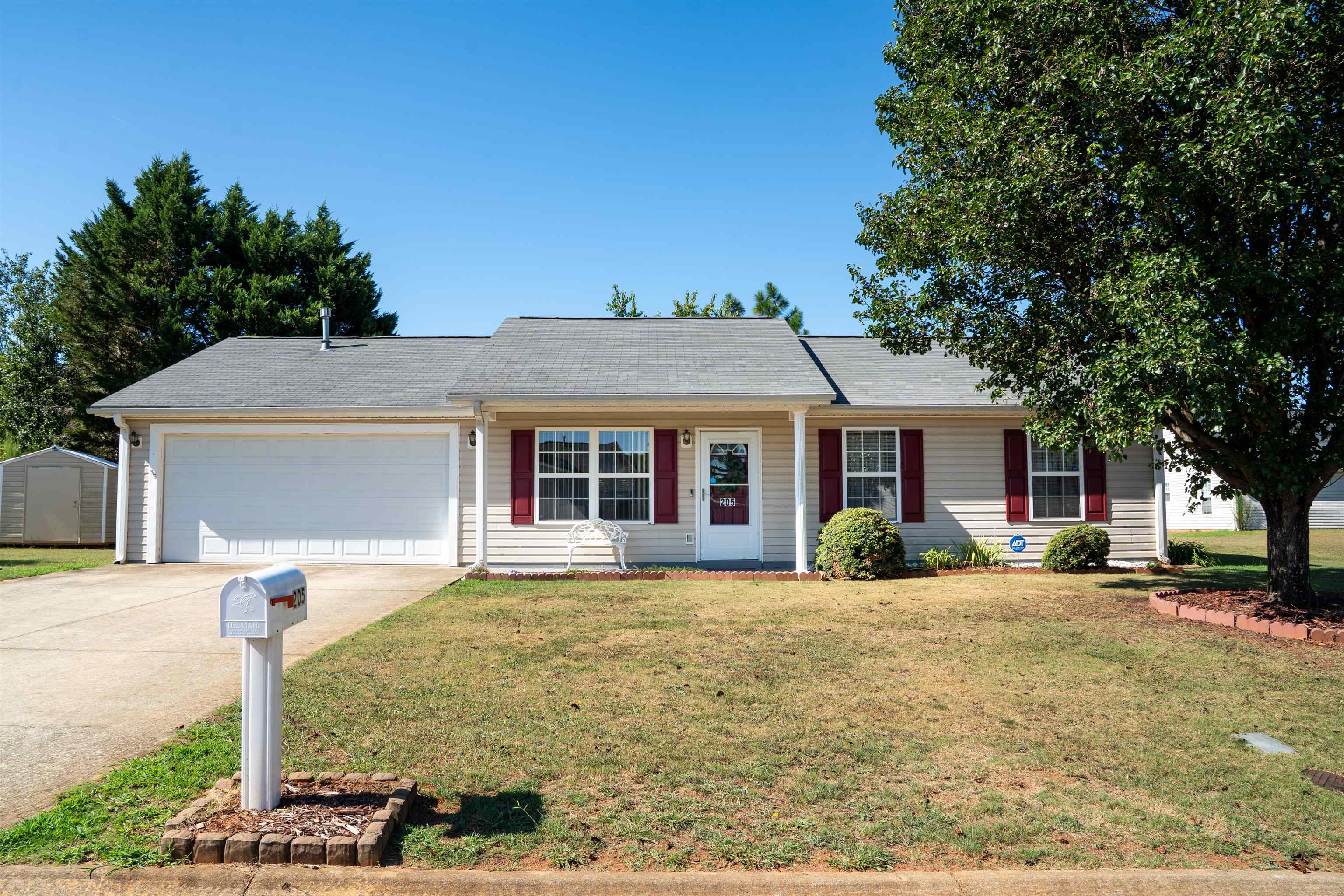 205 Rio Way