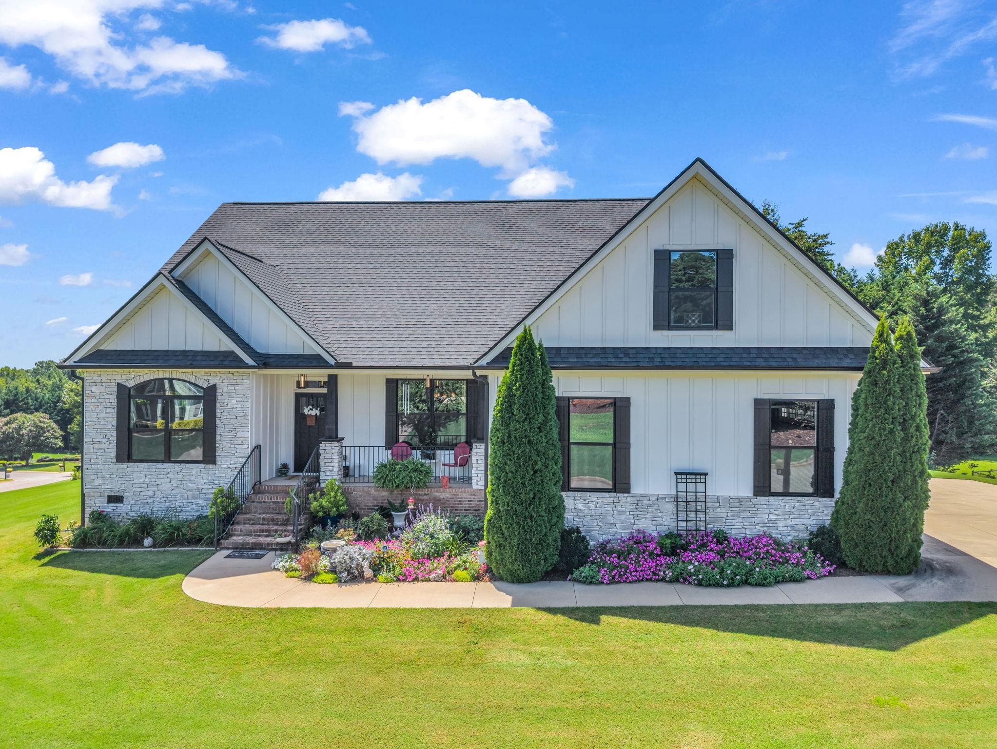 718 Tinsberry Ln Lane