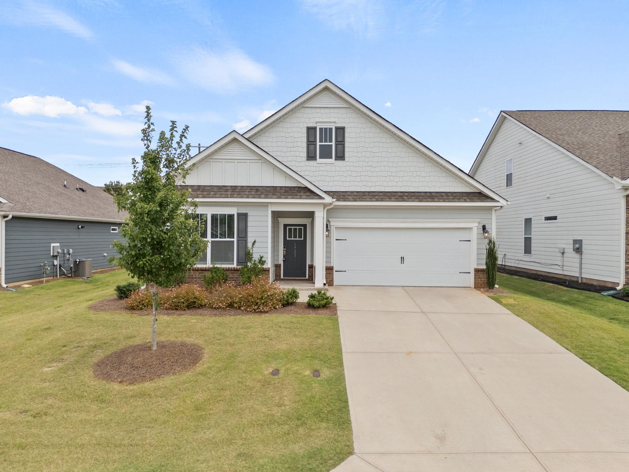 1723 Wabash Place
