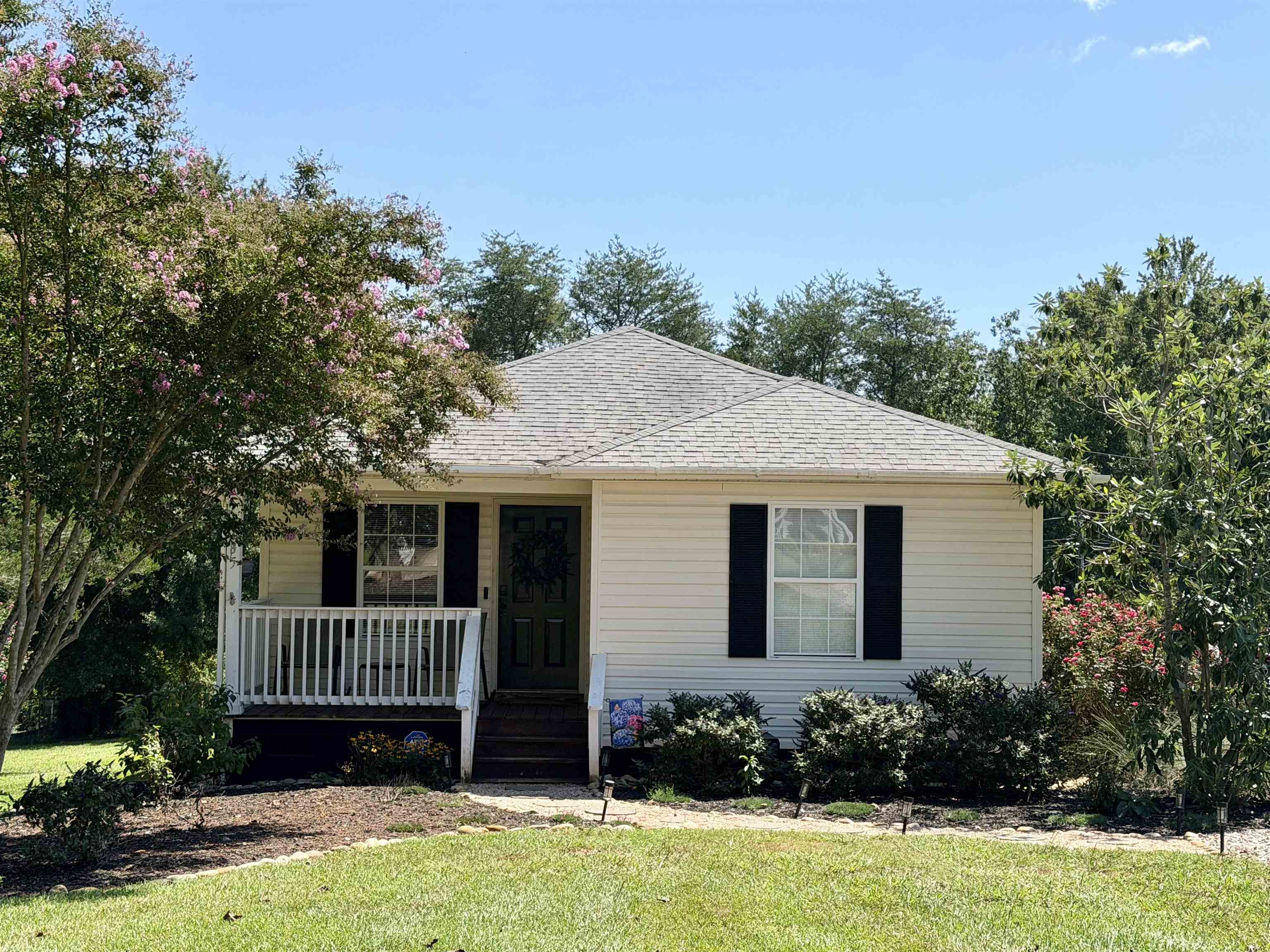 185 Scenic Ave