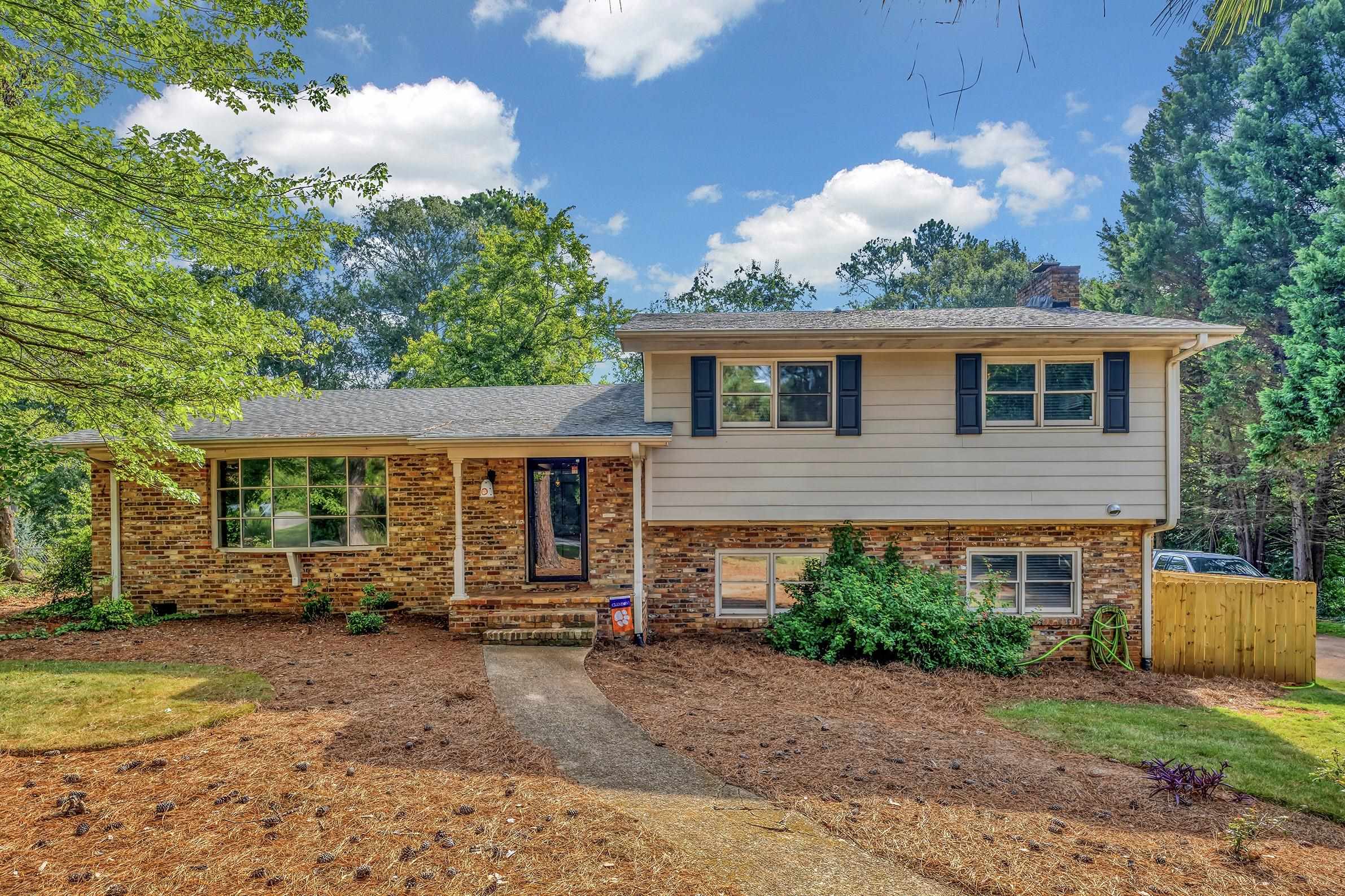 2209 Edgefield Road
