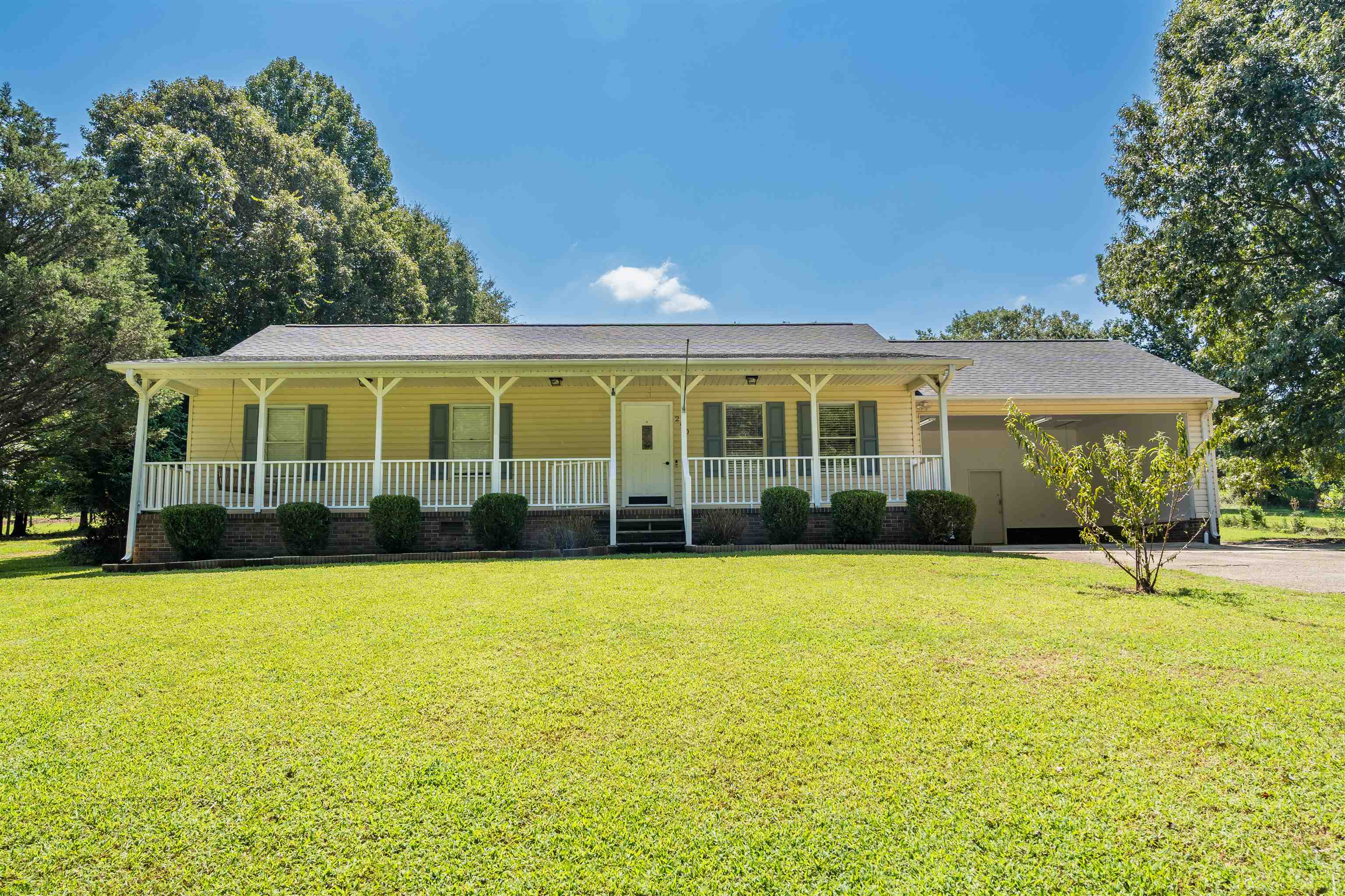 290 Cedar Canyon Dr.