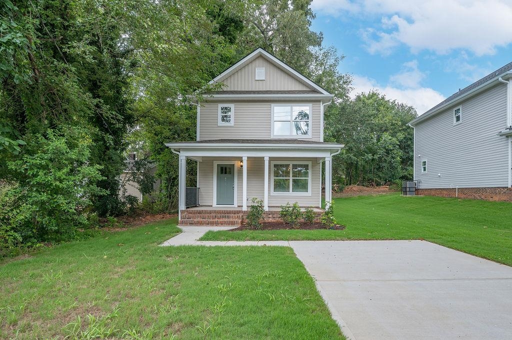 674 Saxon Avenue