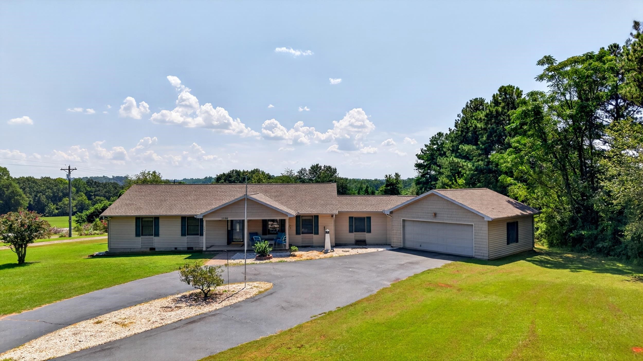 1380 Foster Road