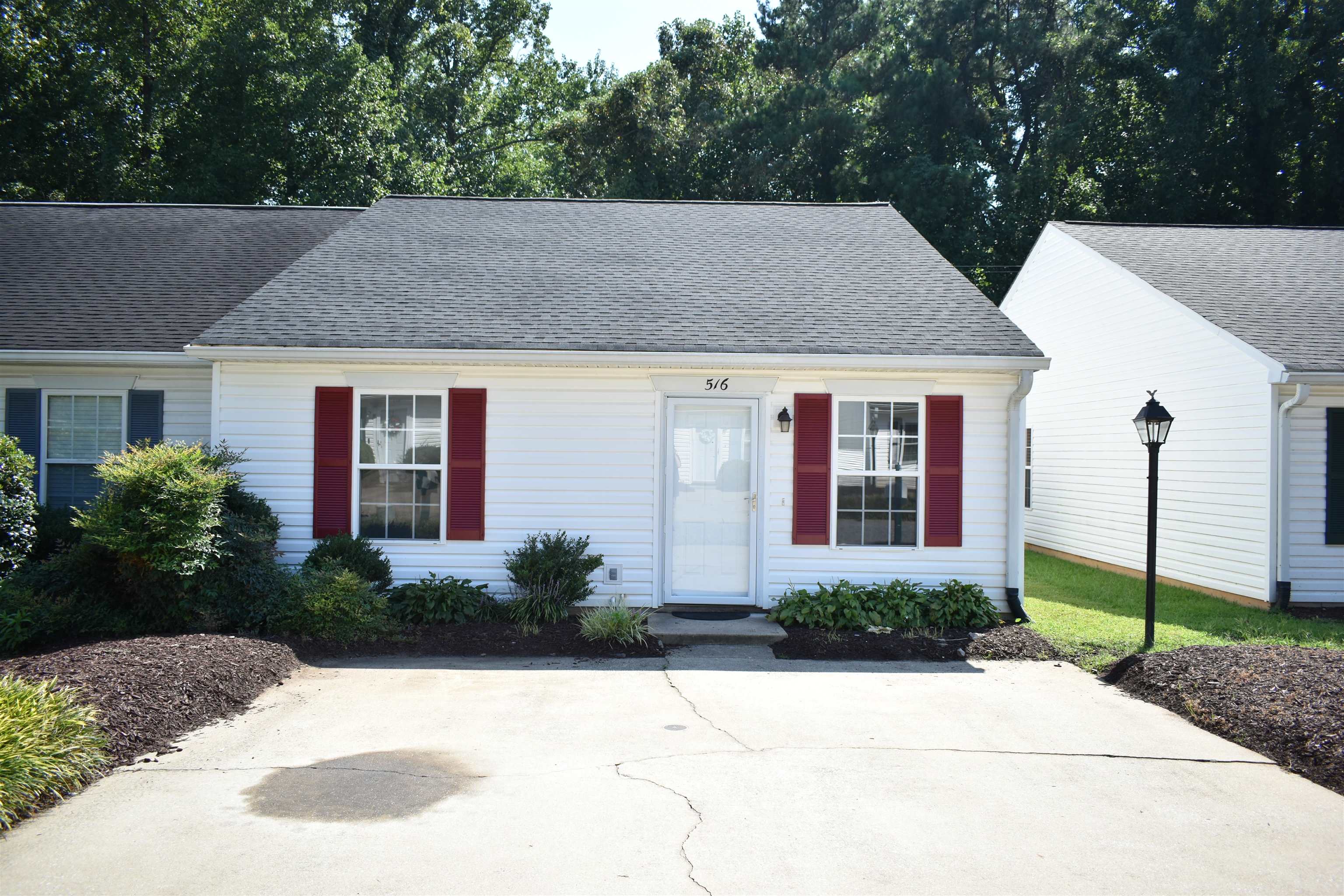 516 Campsen Villa Ct