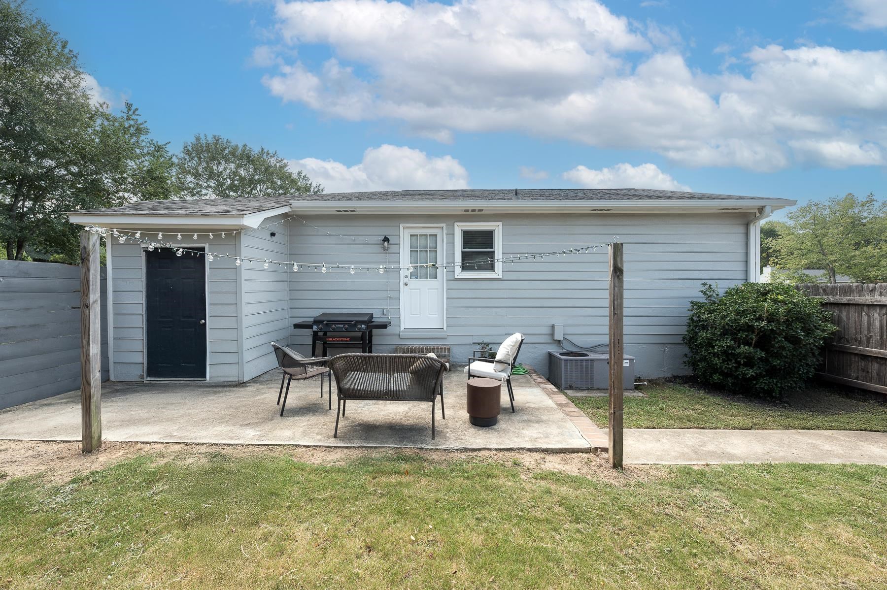 10 Meadowview Drive