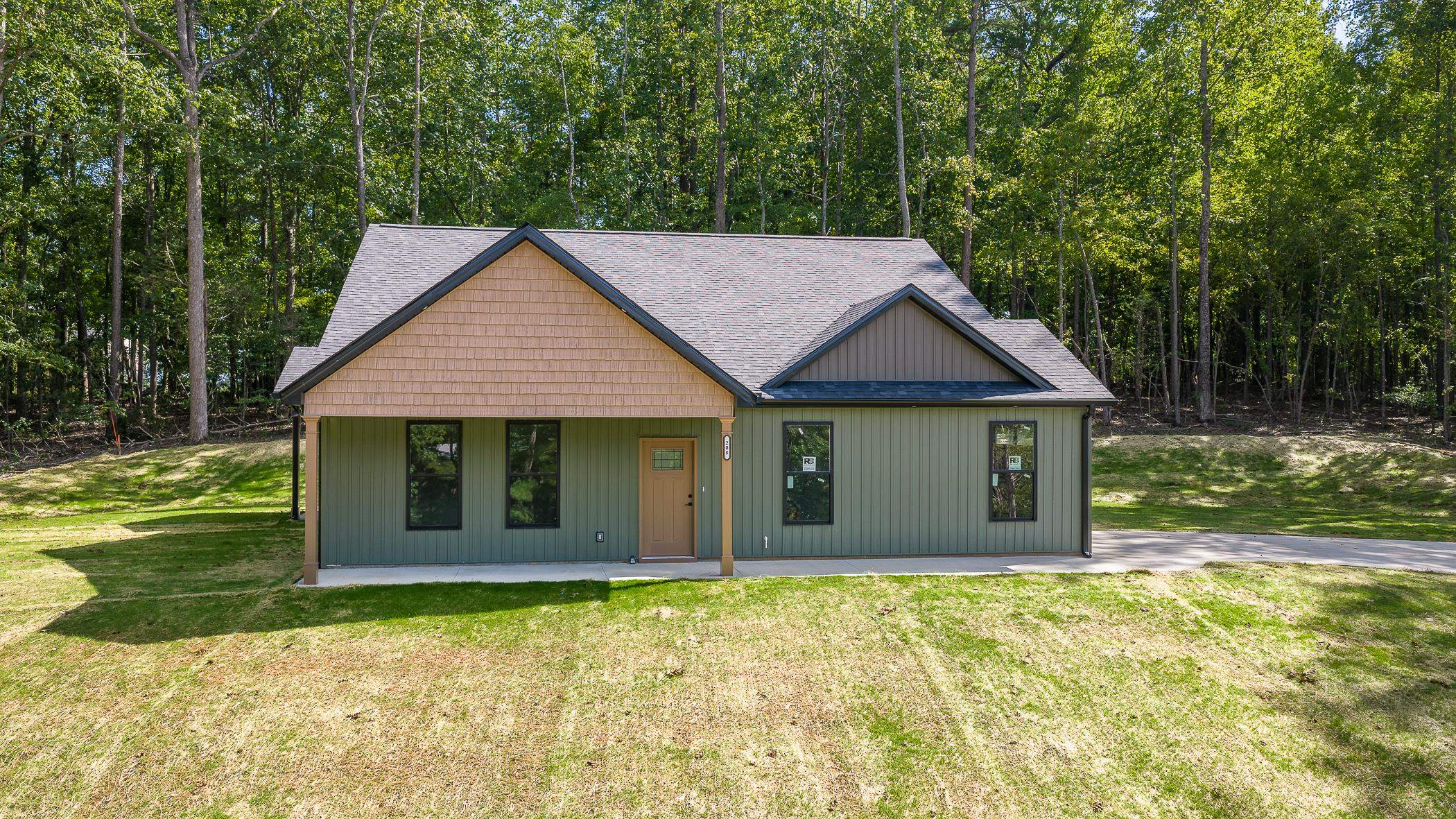 208 Eastbrook Road