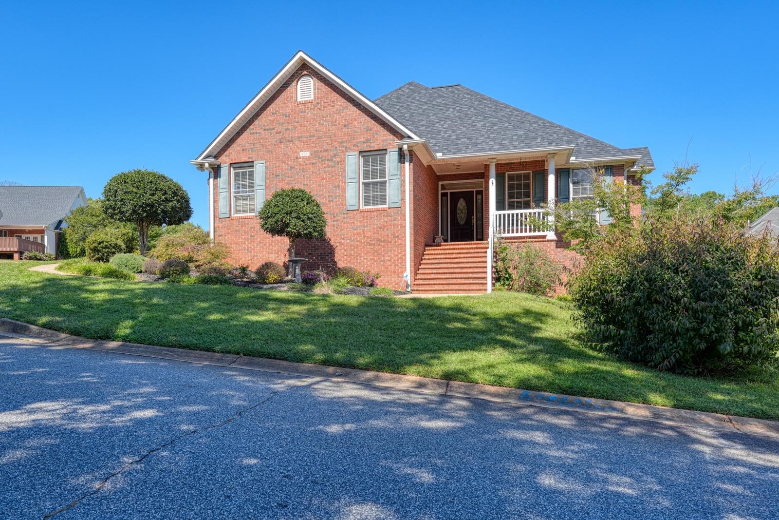 172 Roberts Meadow Loop