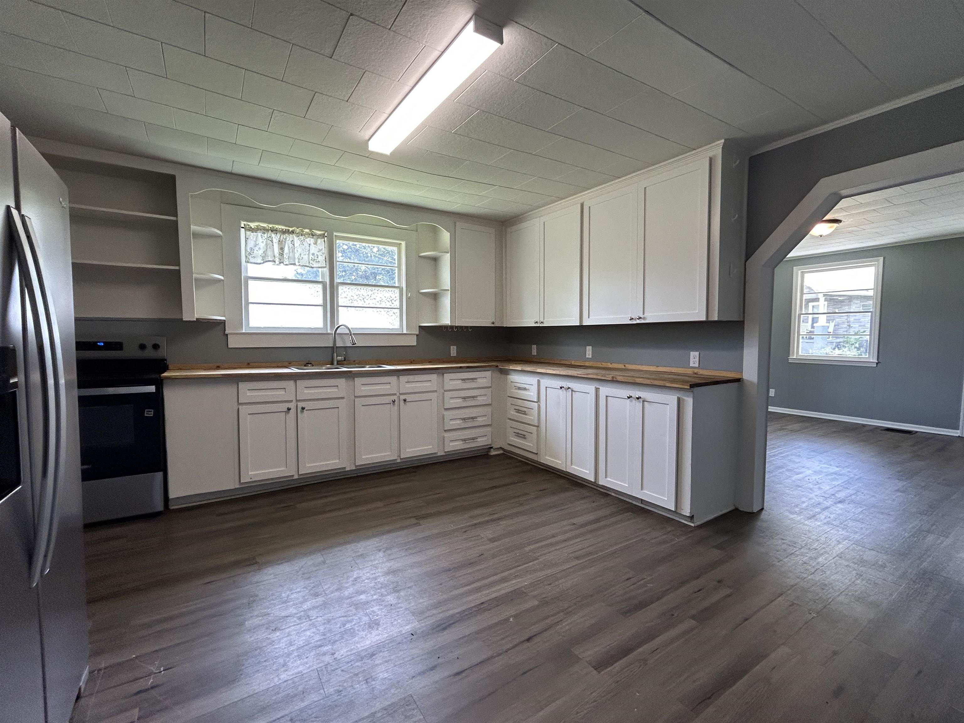 Image 9