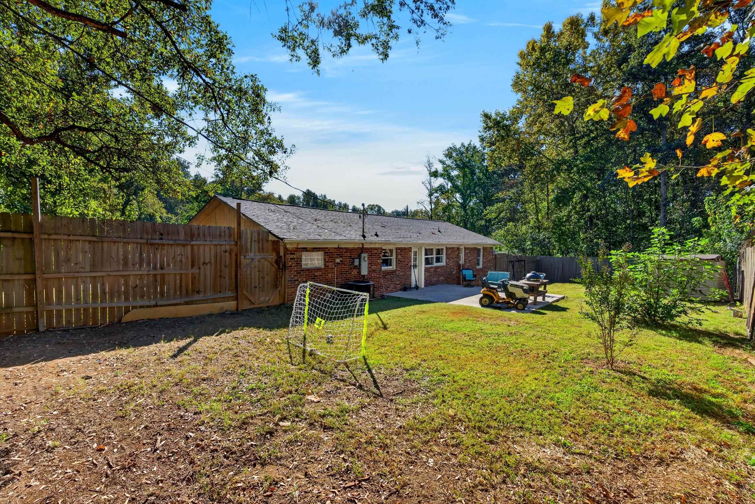 5 E Oak Hill Court