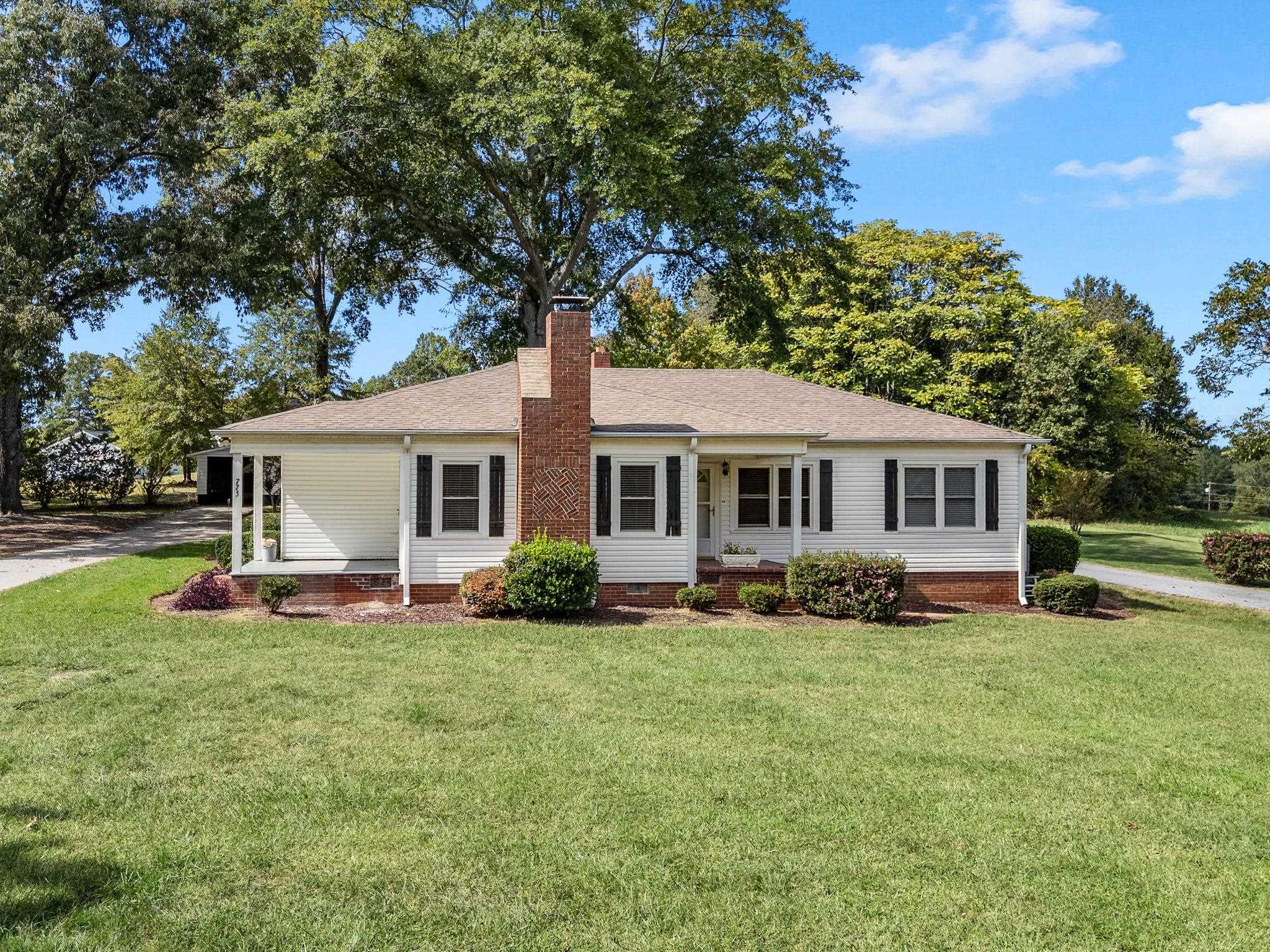 775 Dickson Road