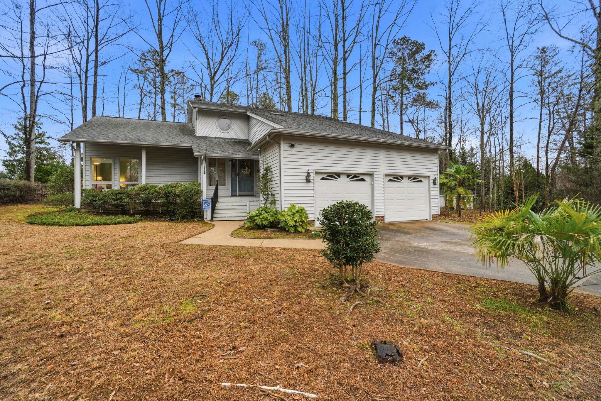 417 Forest Lane Dr