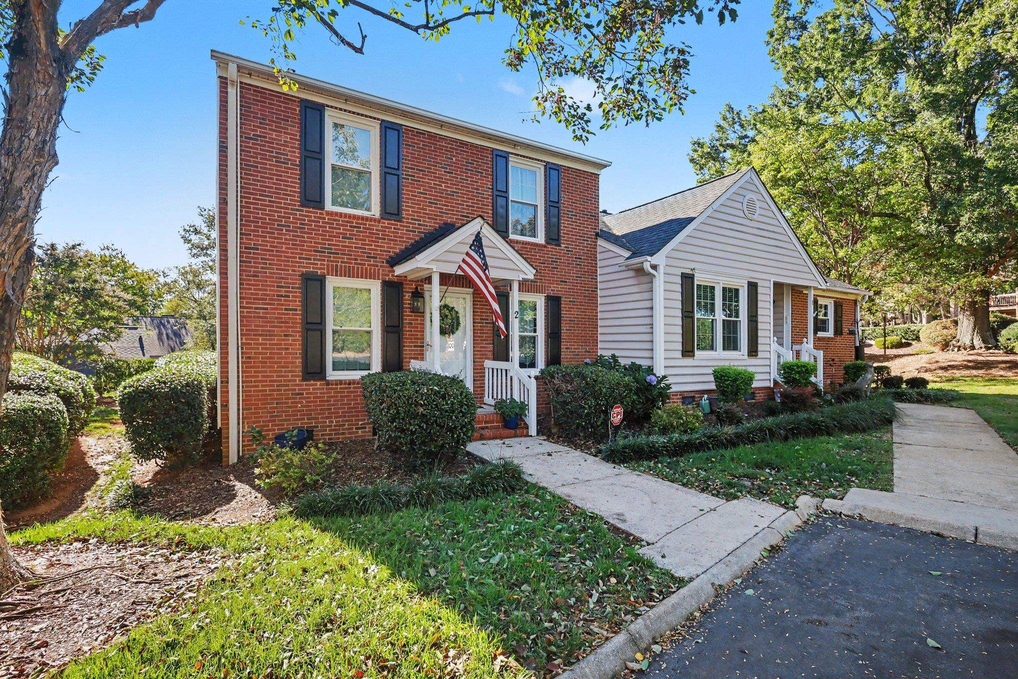 40 Wood Pointe Drive