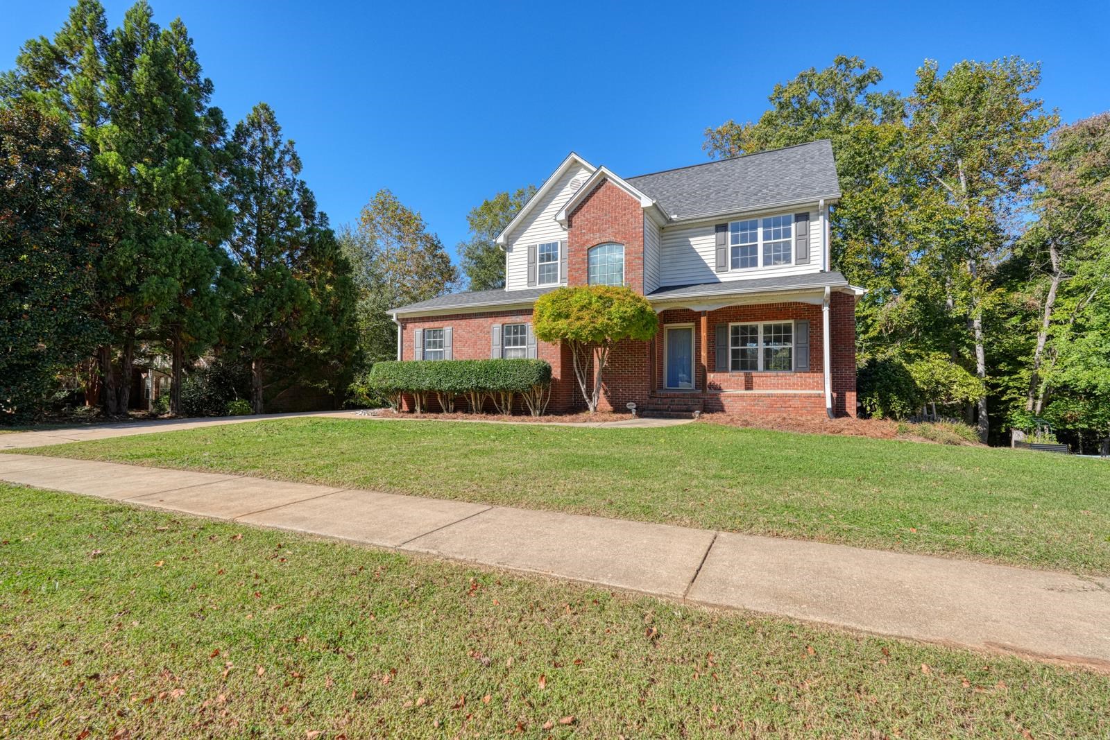 408 Scenic Oak Drive